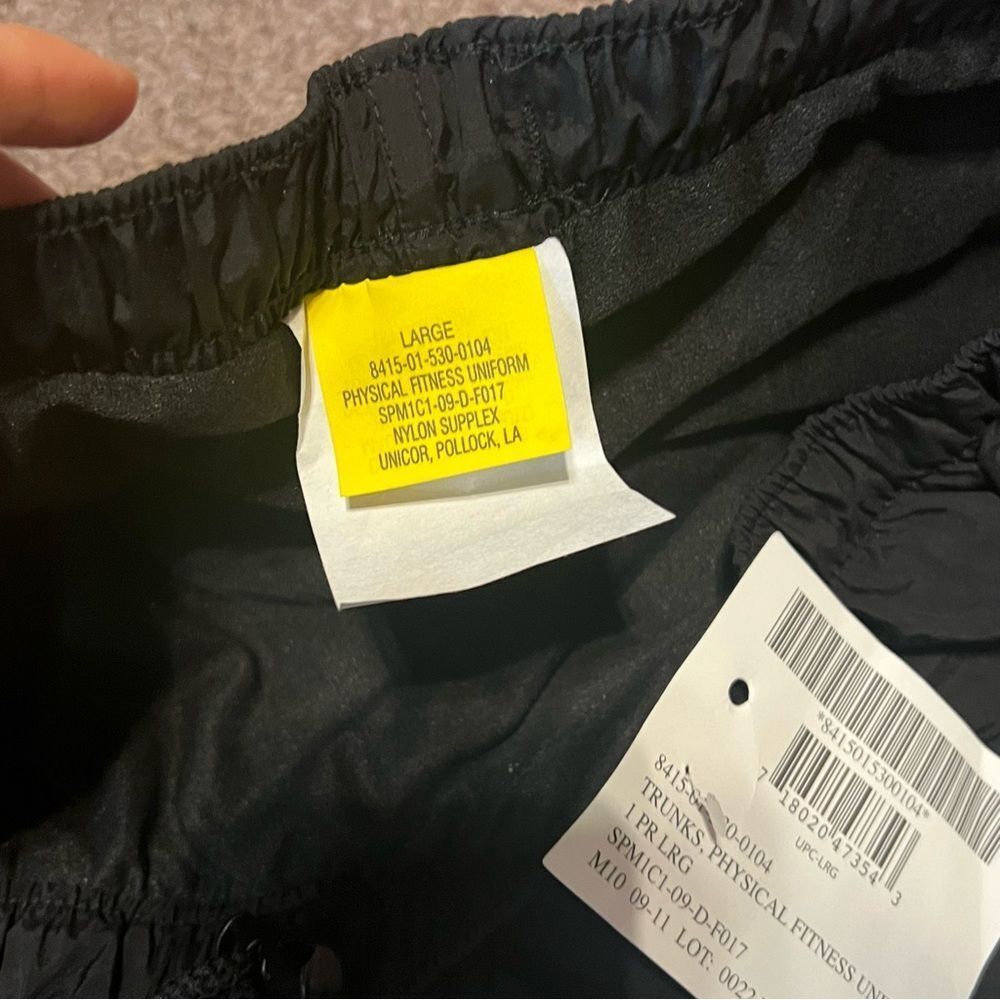 🇺🇸U.S. Army NWT Physical Fitness Uniform PFU Trunks Shorts w/liner Military L - Picture 3 of 12